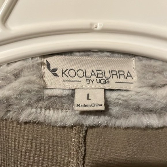 Koolbarra by UGG Faux Fur Coat - Picture 3 of 4